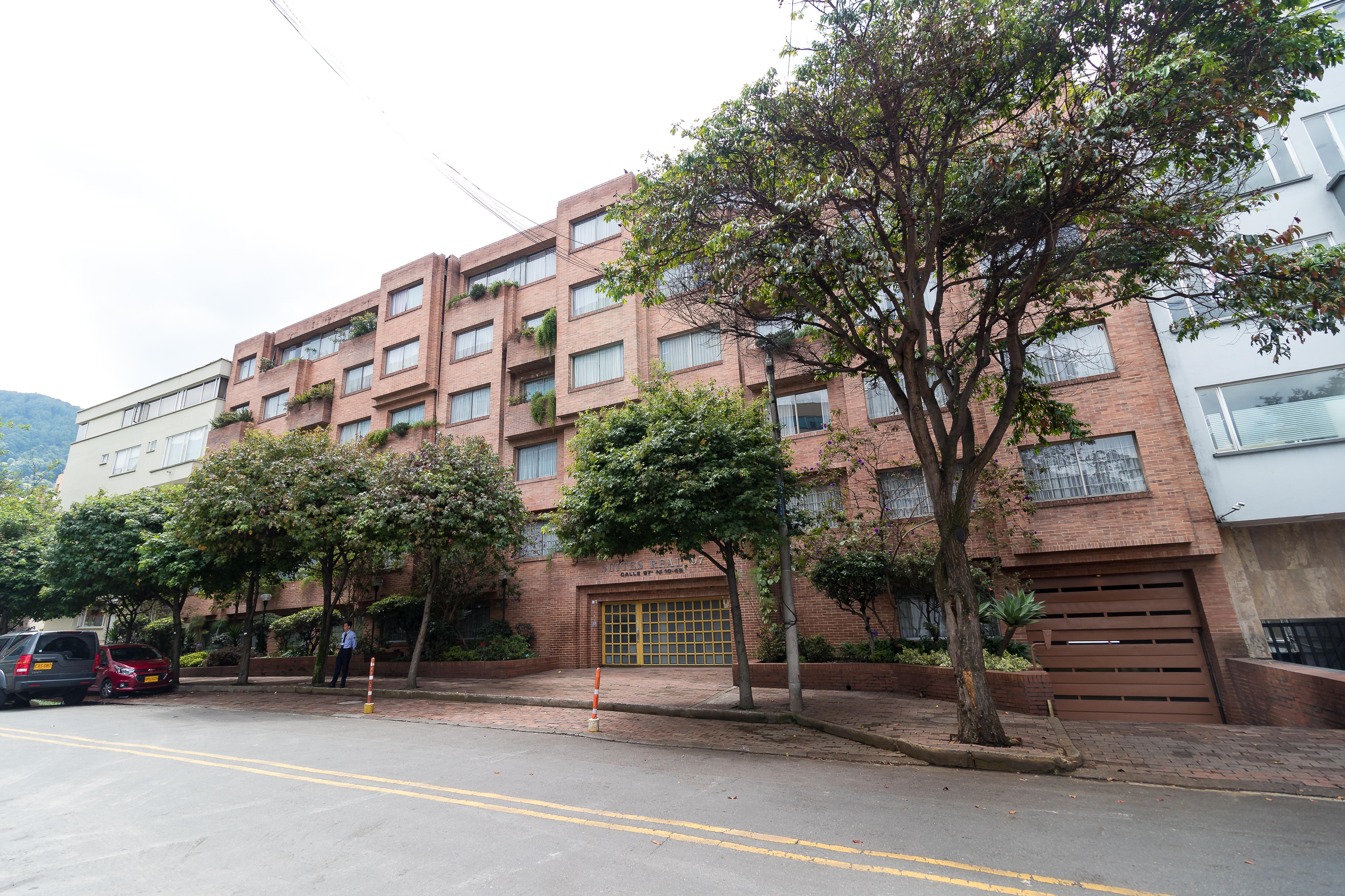 Hotel Suites Real 97 Bogotá Exteriör bild