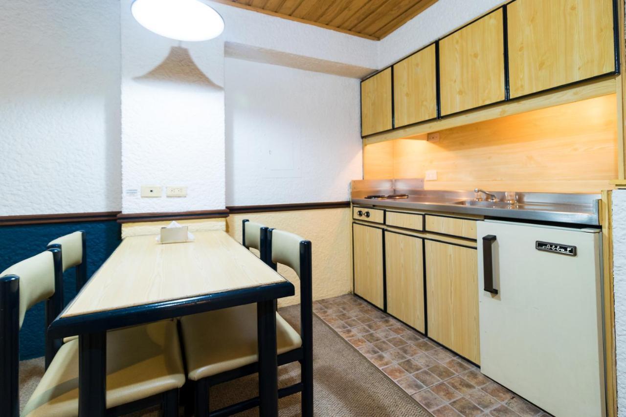 Hotel Suites Real 97 Bogotá Exteriör bild
