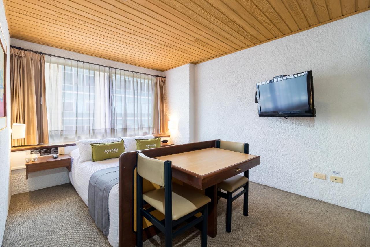 Hotel Suites Real 97 Bogotá Exteriör bild